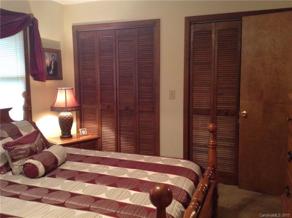 221 Airport Road - Photo 7