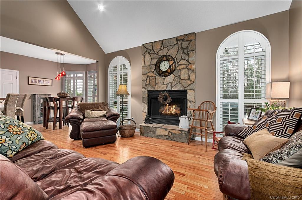 1586 Bull Creek Road - Photo 3