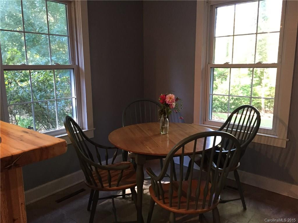 293 Turnpike Road - Photo 11