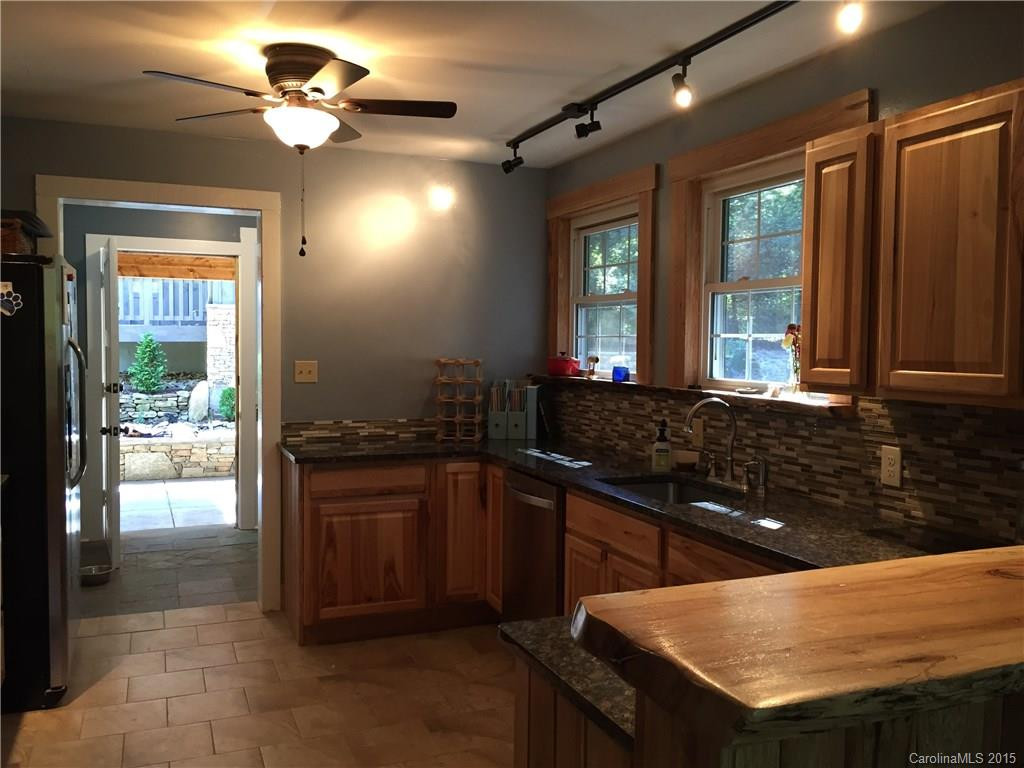293 Turnpike Road - Photo 9