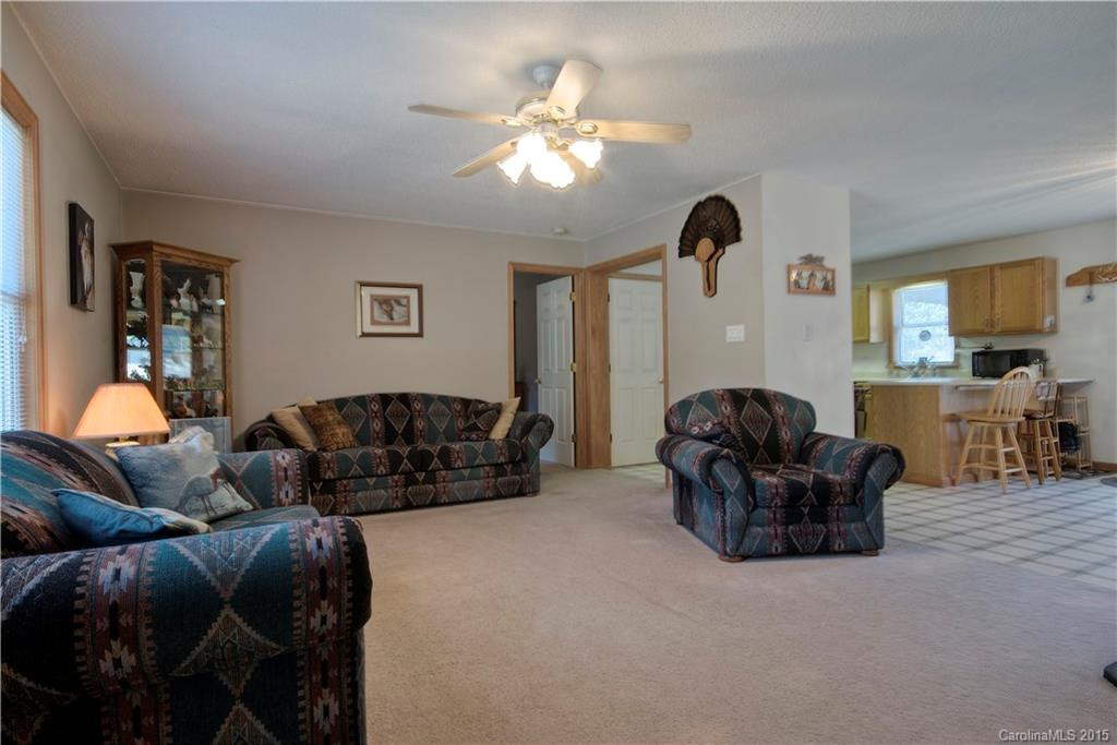 92 Indian Bend Drive - Photo 2