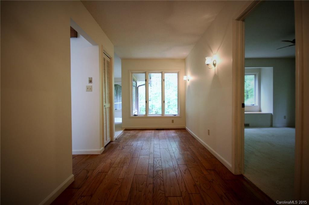 121 Scarlett Drive - Photo 11