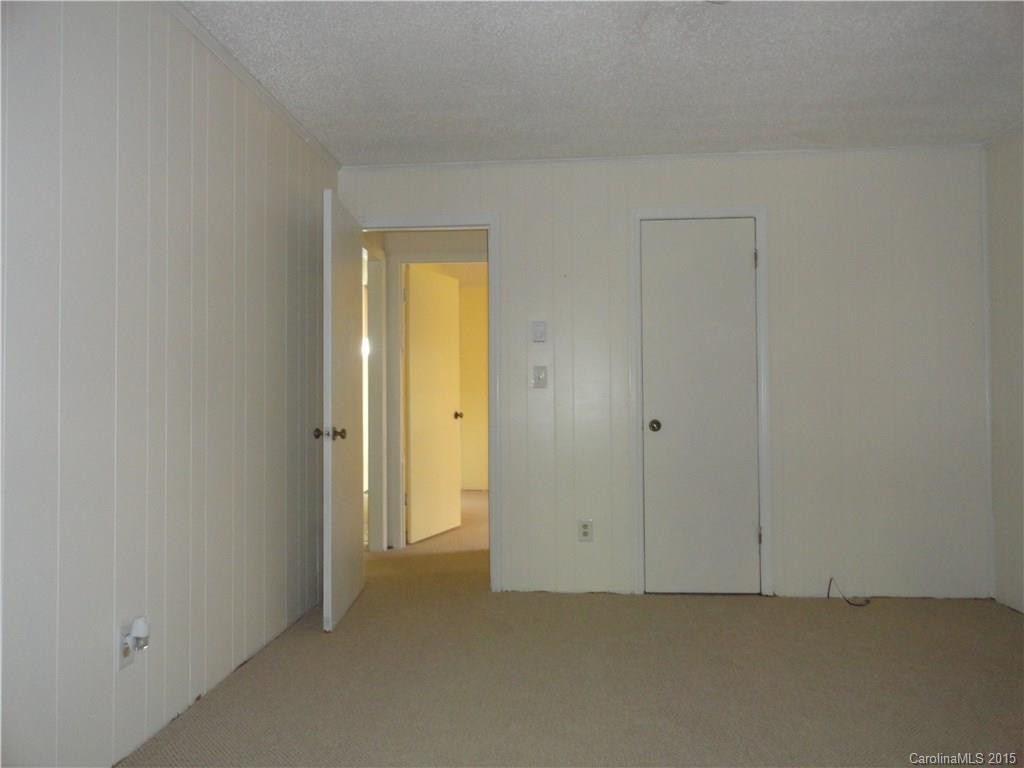 729 1st Avenue - Photo 11
