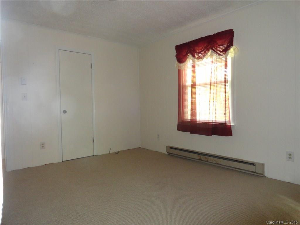 729 1st Avenue - Photo 12