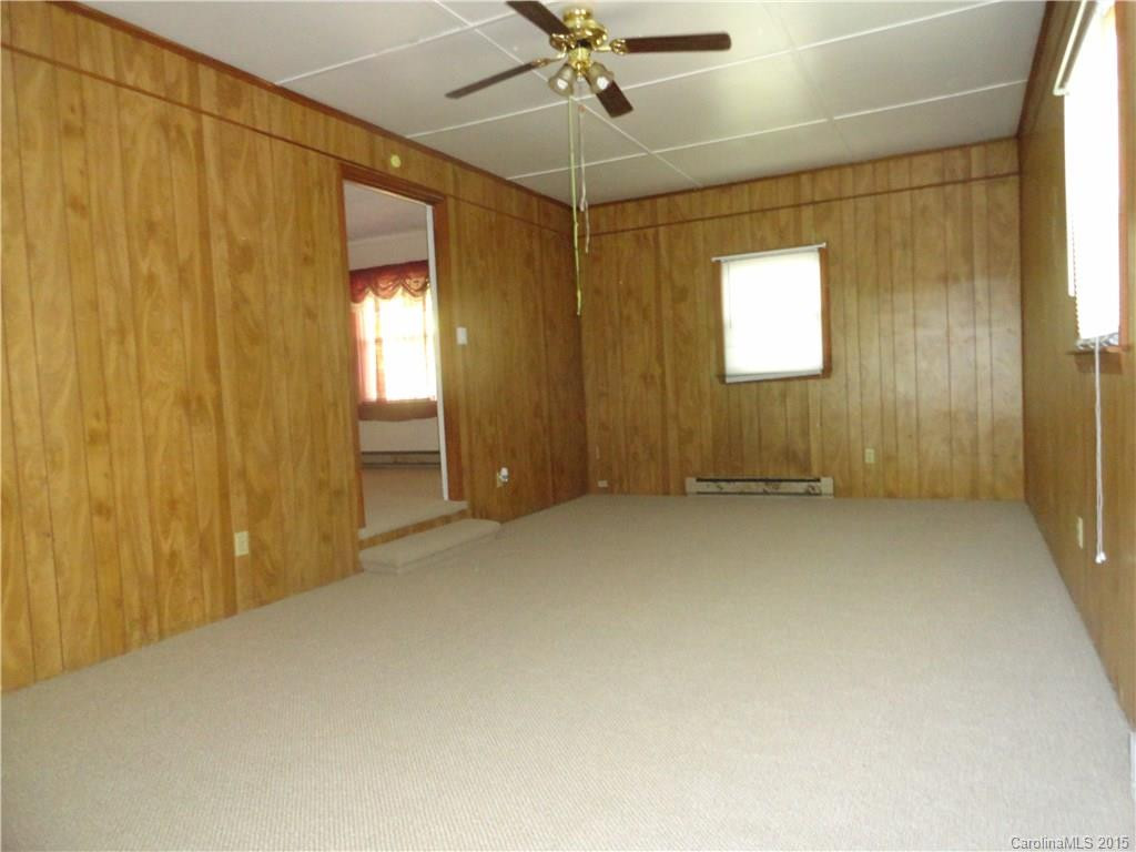 729 1st Avenue - Photo 13