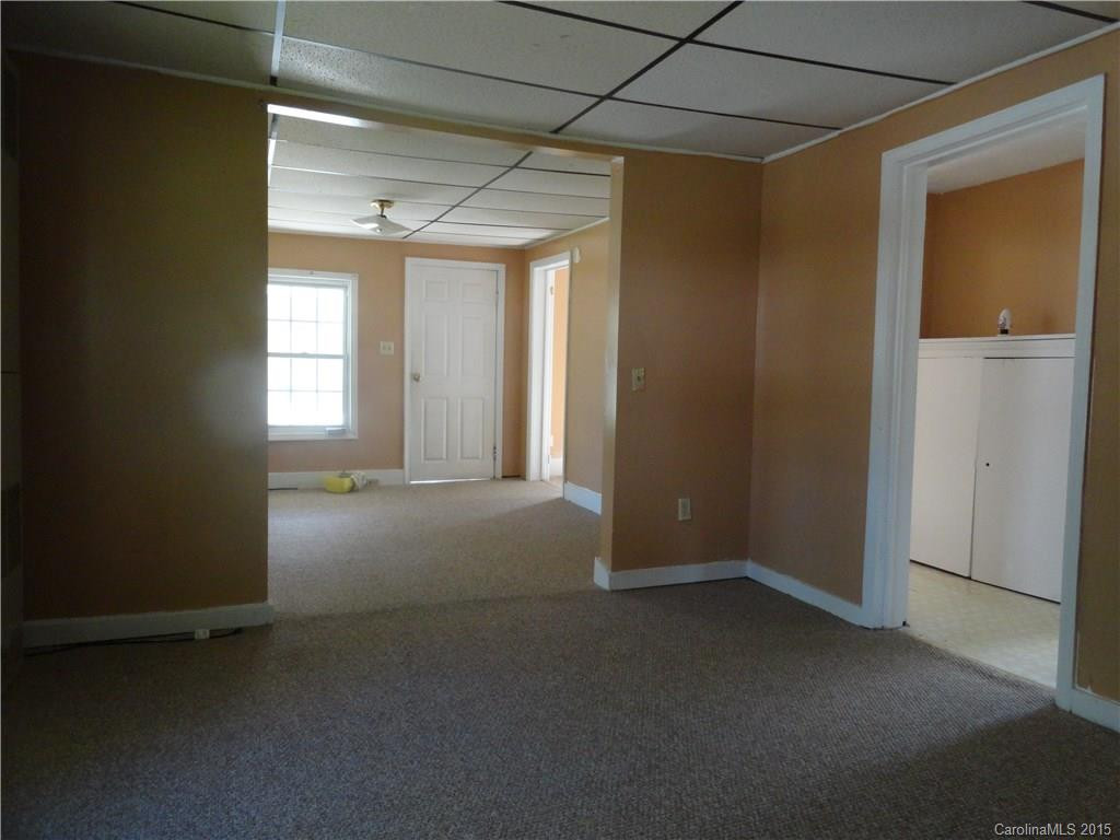 729 1st Avenue - Photo 16