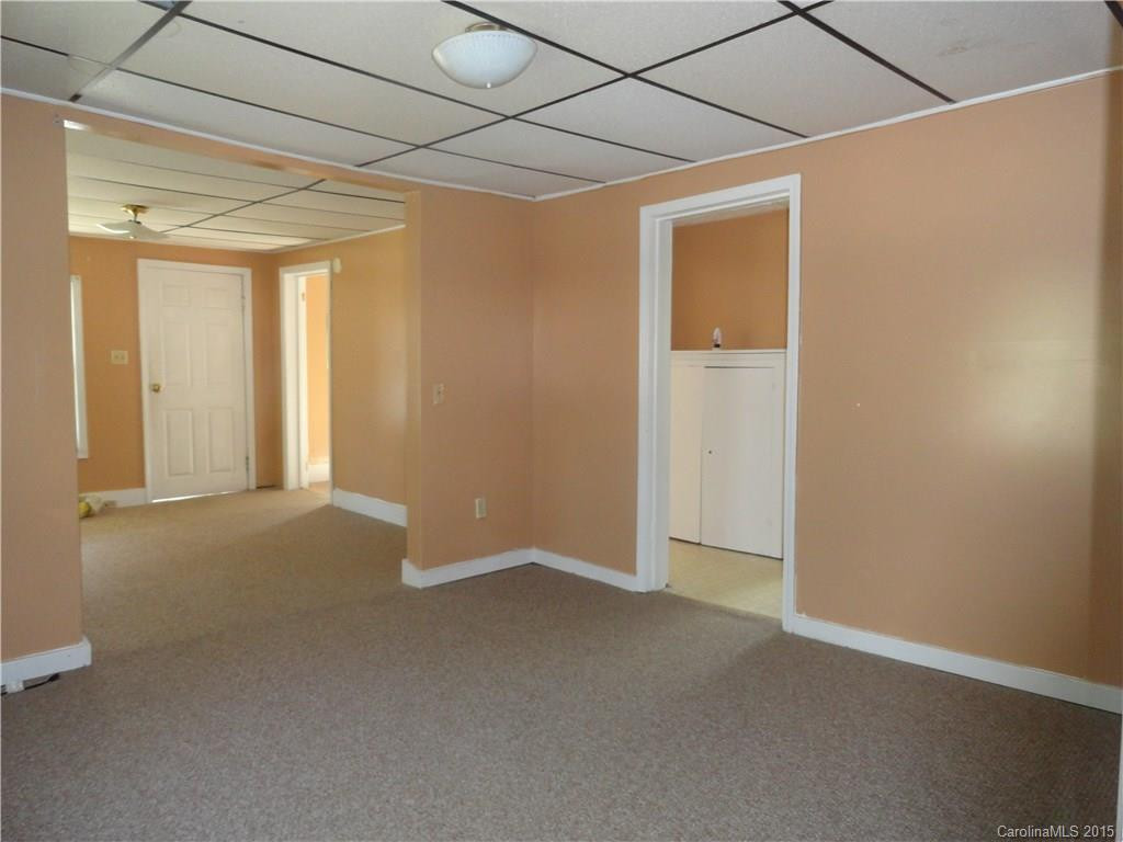 729 1st Avenue - Photo 17