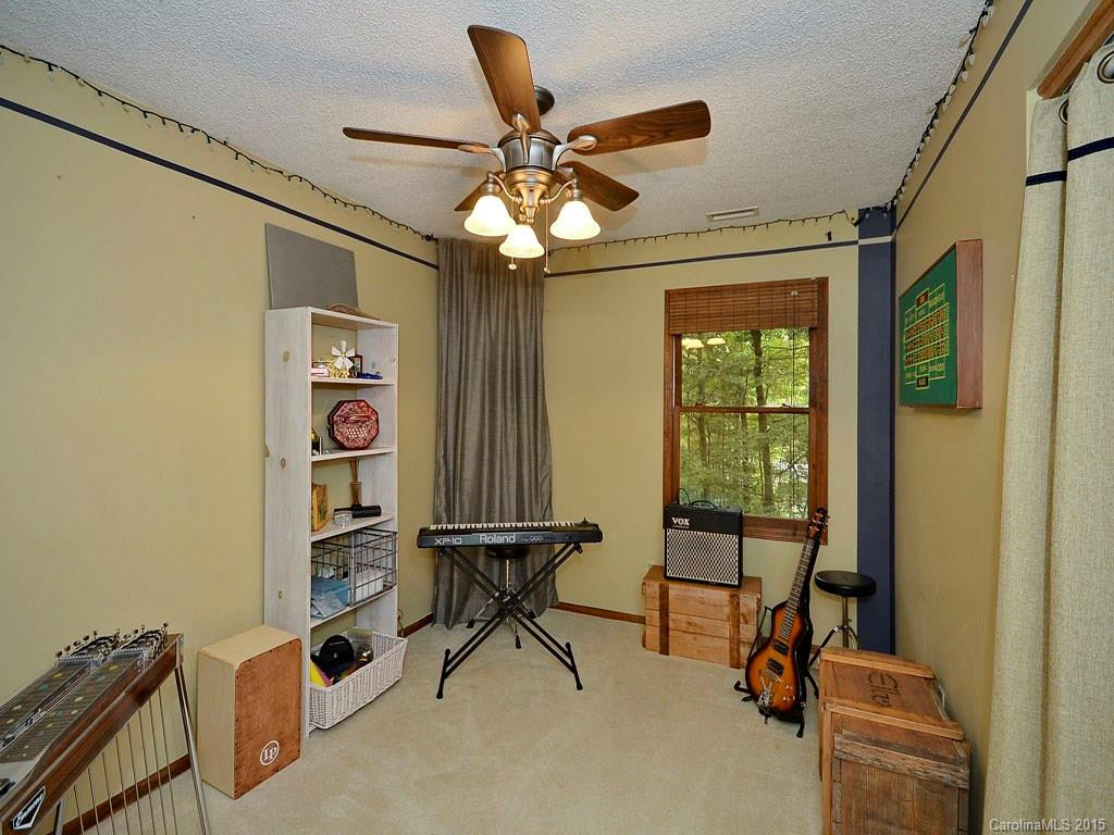 225 Tampa Circle - Photo 8