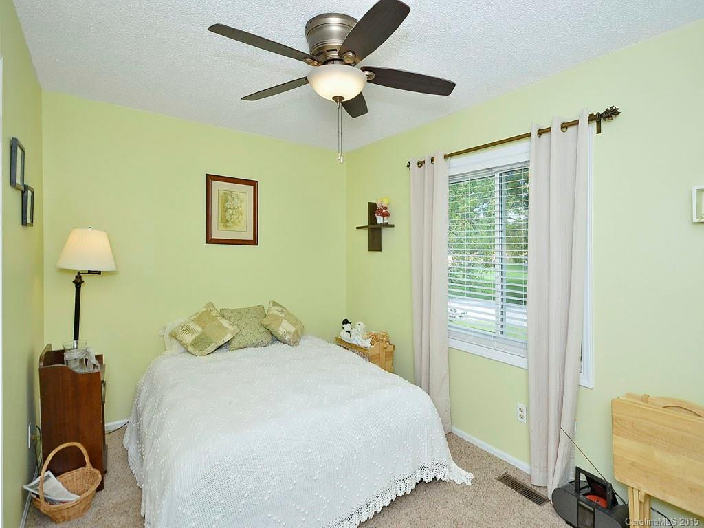 2 Apple Blossom Lane - Photo 11
