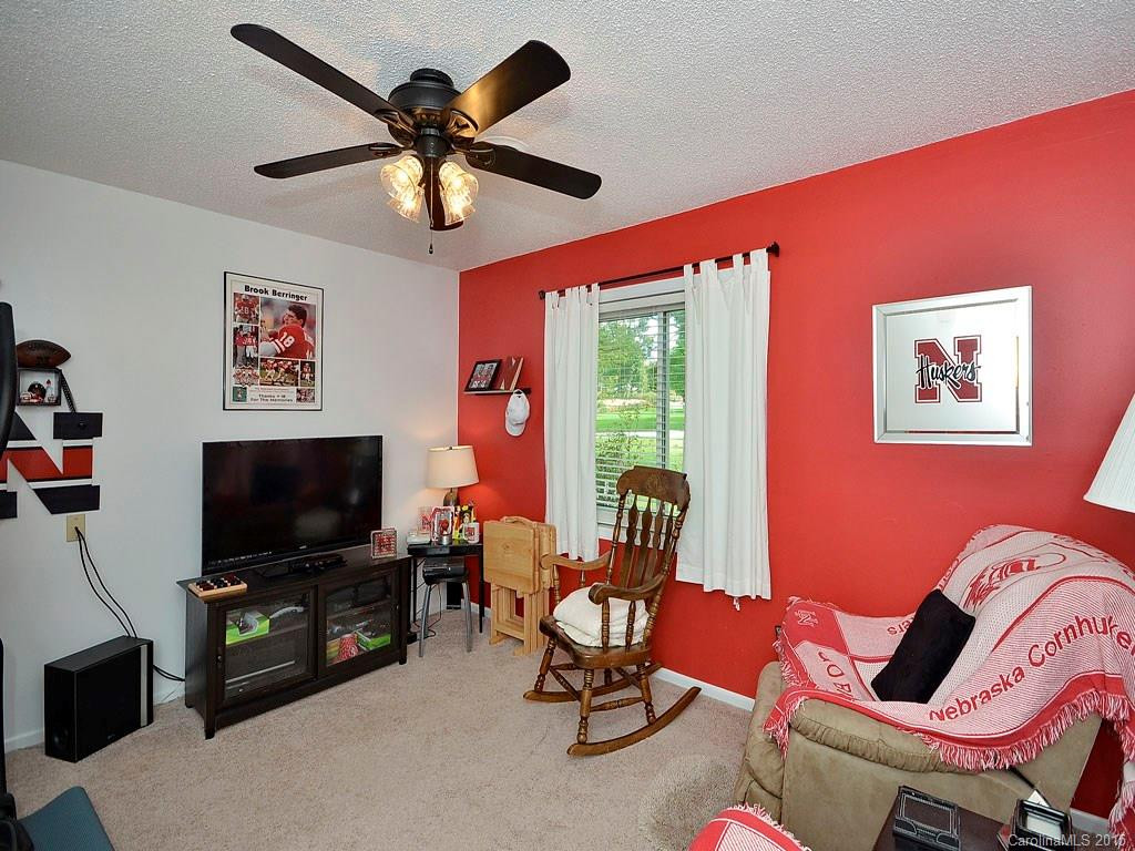 2 Apple Blossom Lane - Photo 14