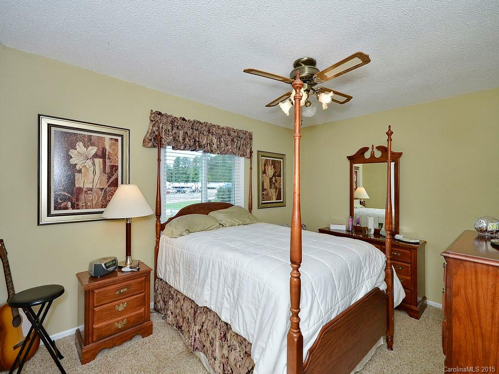2 Apple Blossom Lane - Photo 9