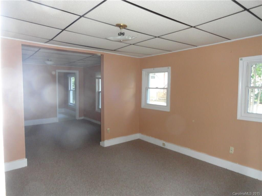725 1st Avenue - Photo 2