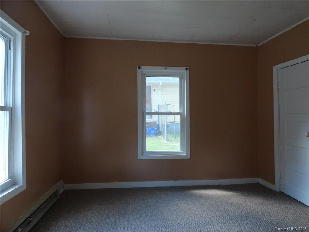 725 1st Avenue - Photo 4