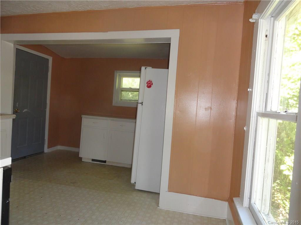 725 1st Avenue - Photo 6