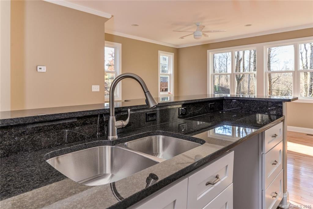 24 Central Avenue - Photo 12