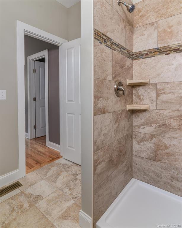 24 Central Avenue - Photo 17