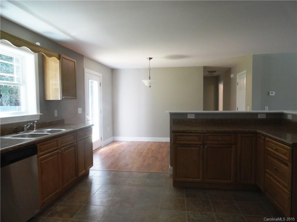 256 Blythewood Drive - Photo 4