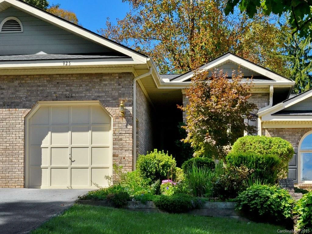 925 Kanuga Road ## 925