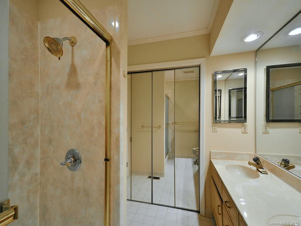 925 Kanuga Road ## 925 - Photo 11