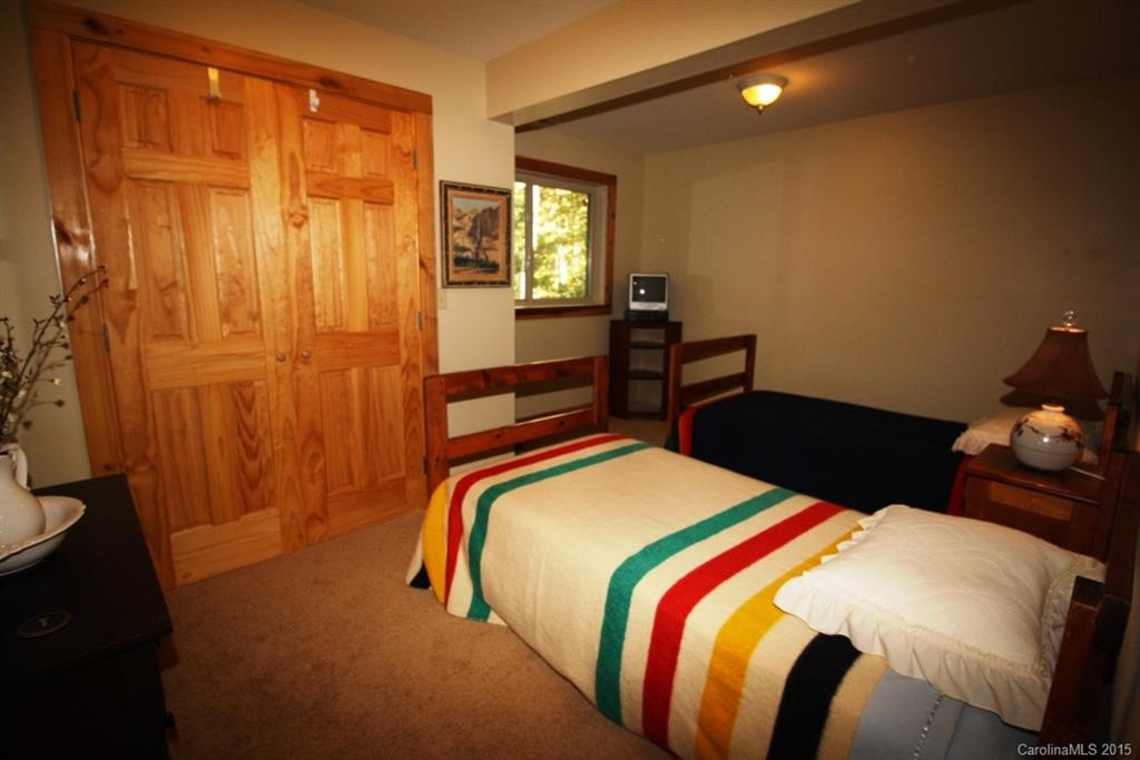 938 Haven Drive - Photo 18