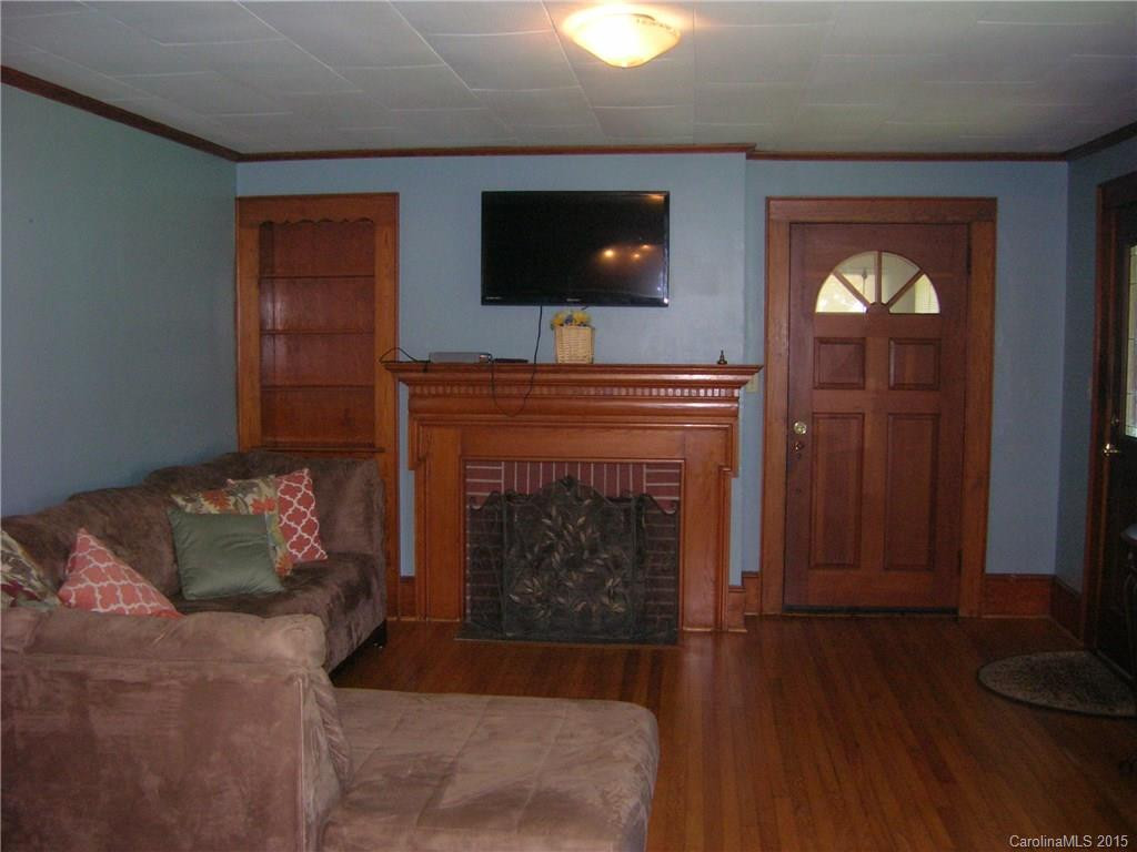 205 Power Street - Photo 2