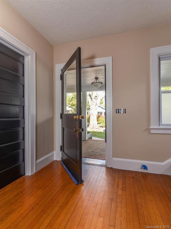 167 Westwood Place - Photo 3