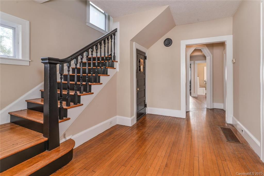 167 Westwood Place - Photo 4