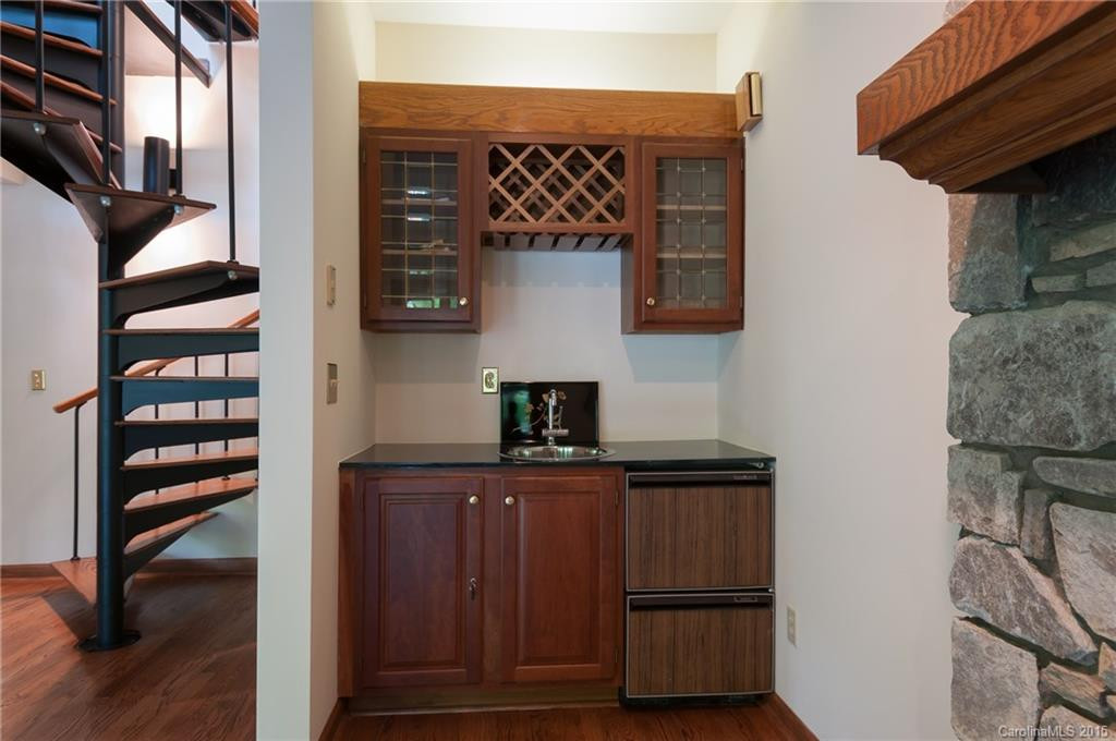 213 Allen Drive #5 - Photo 10