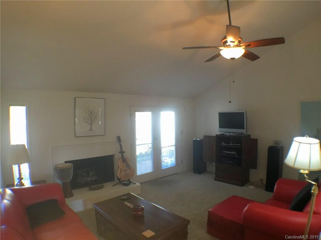 37 Elderberry Lane #A - Photo 7