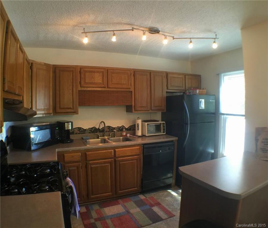 37 Elderberry Lane #A - Photo 8