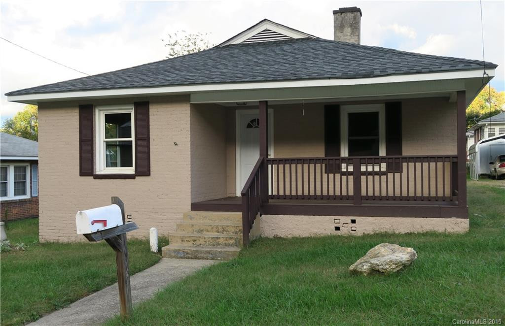 309 Dennis Street