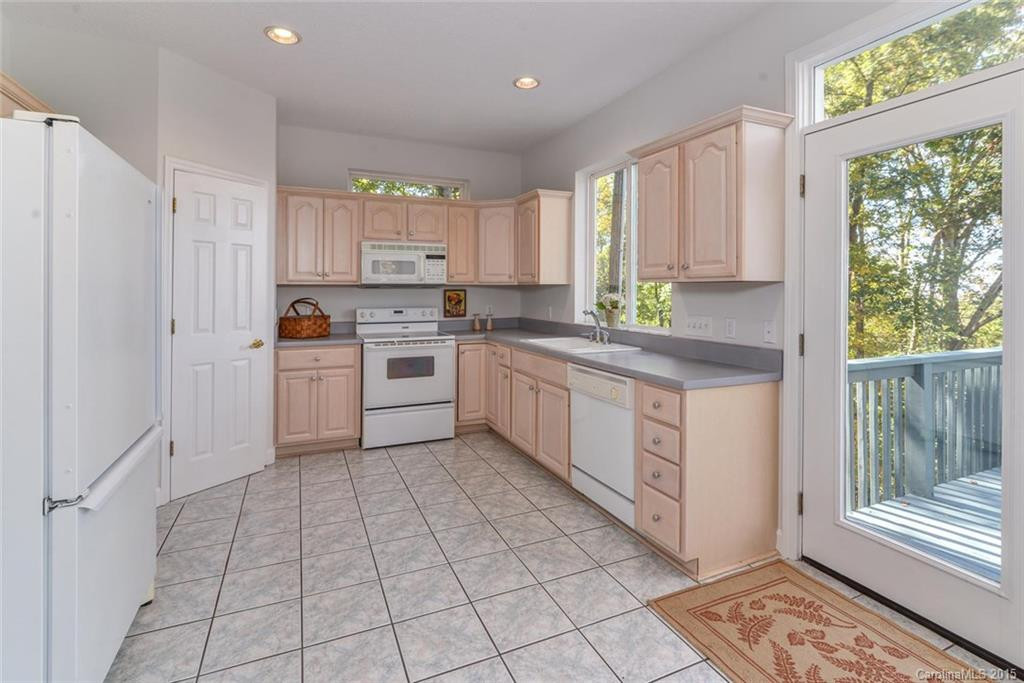 171 Cherokee Road - Photo 9