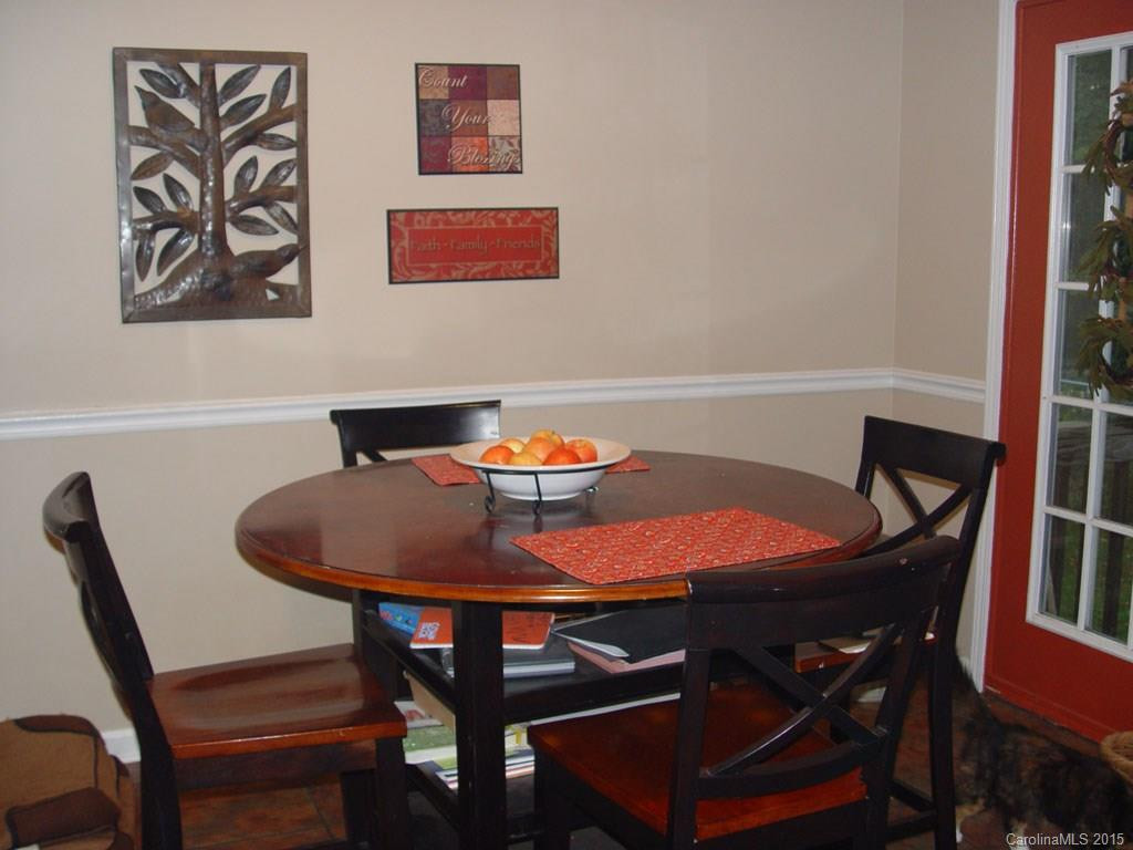 106 Graham Lane #18 - Photo 4