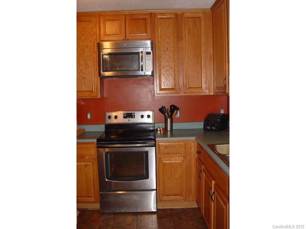 106 Graham Lane #18 - Photo 5