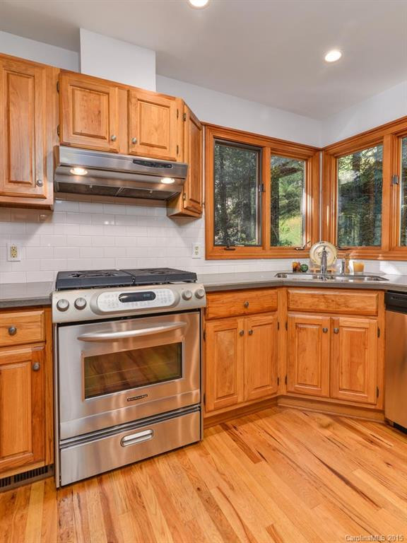 212 Pheasant Run - Photo 11