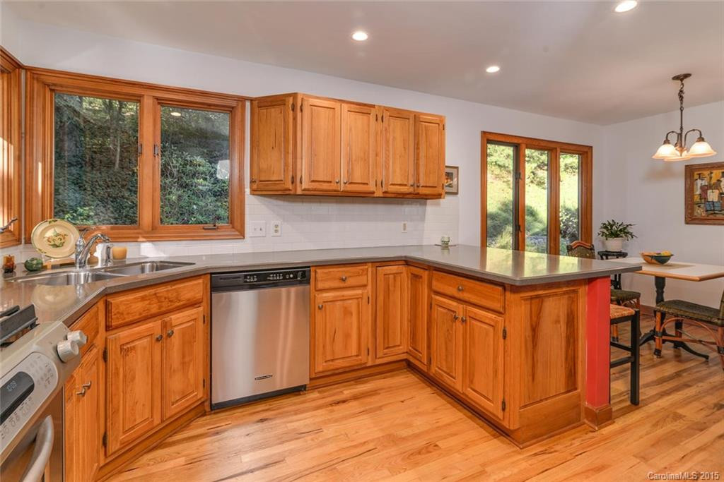 212 Pheasant Run - Photo 12