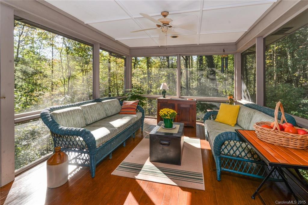 212 Pheasant Run - Photo 13