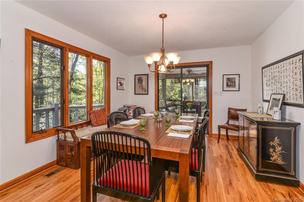 212 Pheasant Run - Photo 7