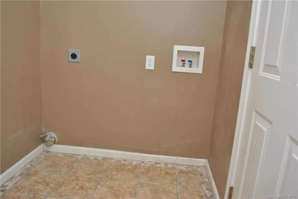 253 Wiltshire Circle #253 - Photo 12