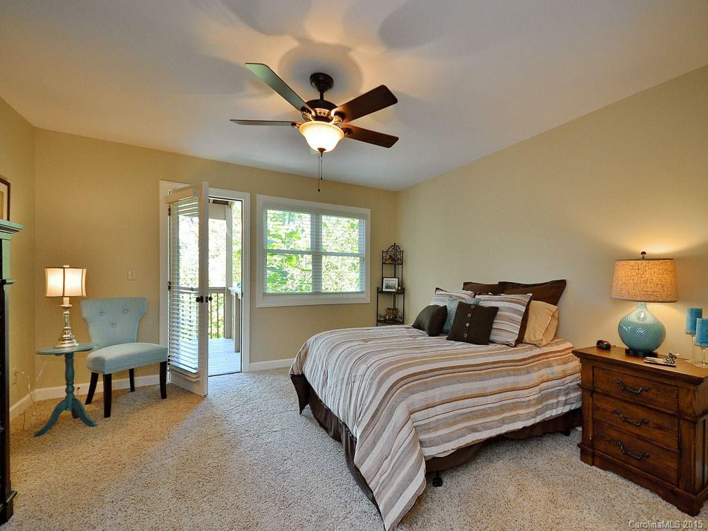 284 Carriage Summitt Way - Photo 19