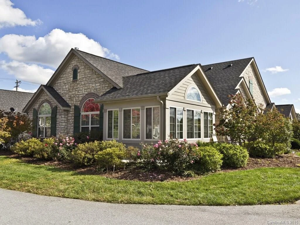 21 Cameo Drive #32-C