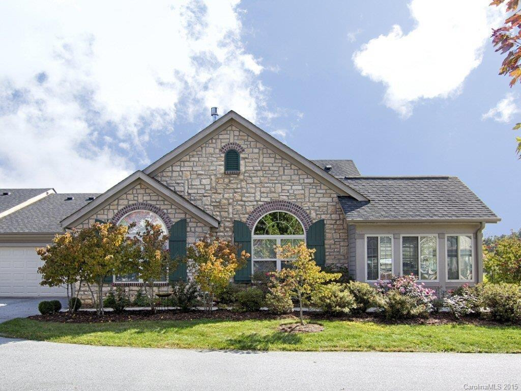 21 Cameo Drive #32-C - Photo 2