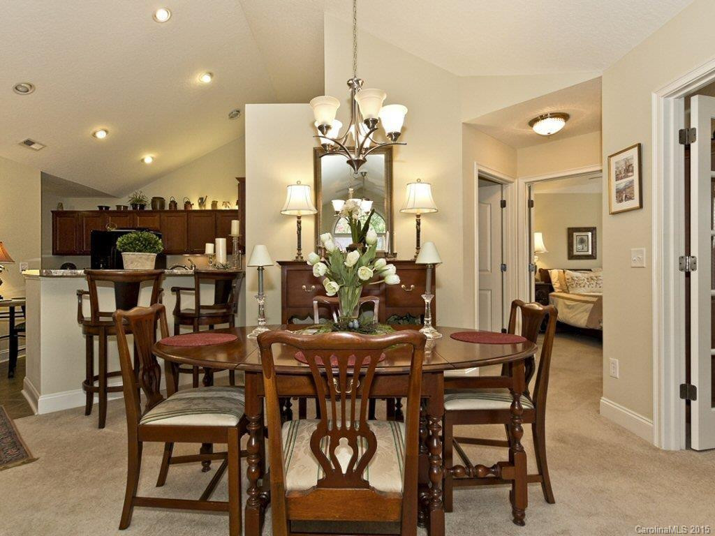 21 Cameo Drive #32-C - Photo 23