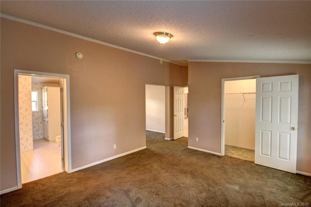 33 Stratford Drive #1 - Photo 13