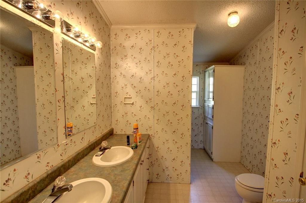 33 Stratford Drive #1 - Photo 16