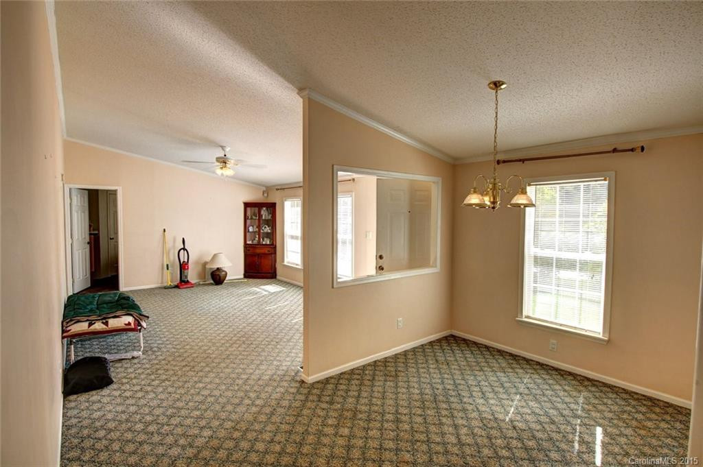 33 Stratford Drive #1 - Photo 17