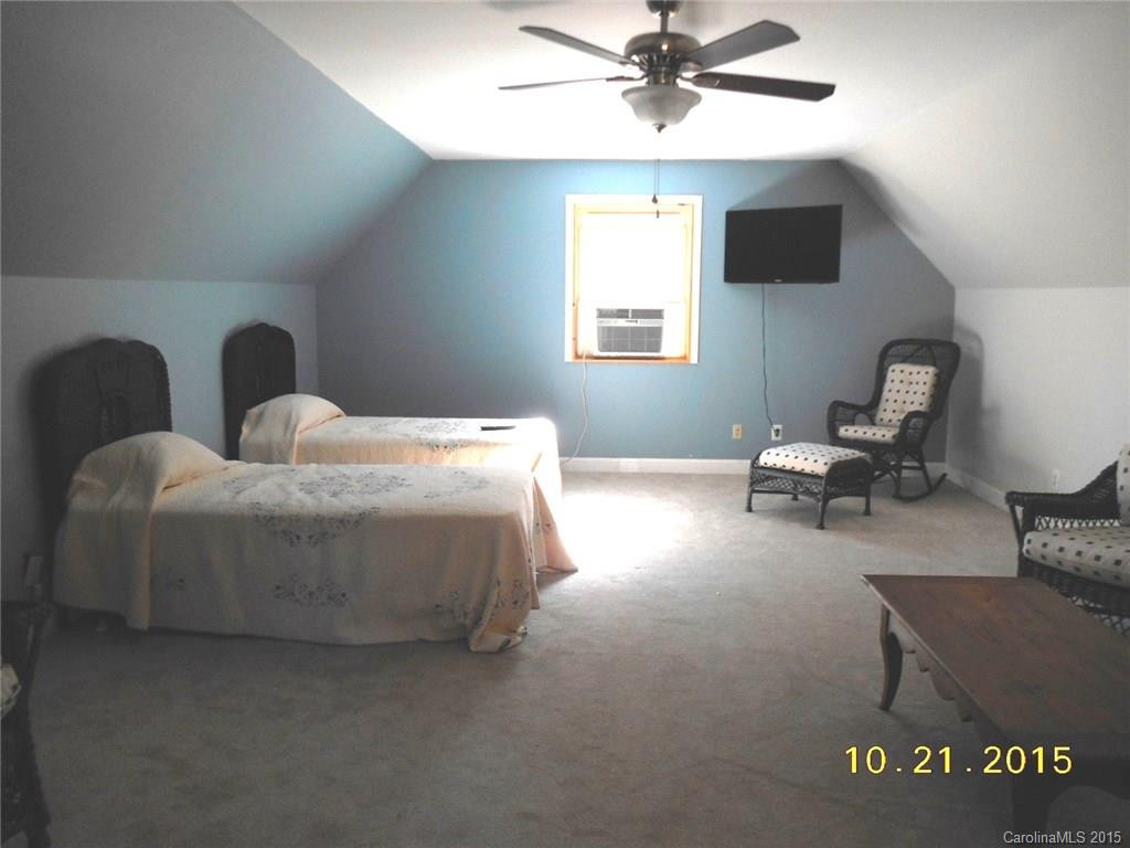 910 John Smith Road - Photo 14