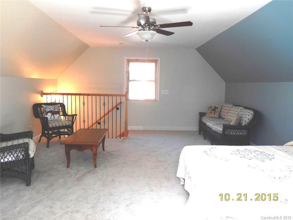 910 John Smith Road - Photo 15
