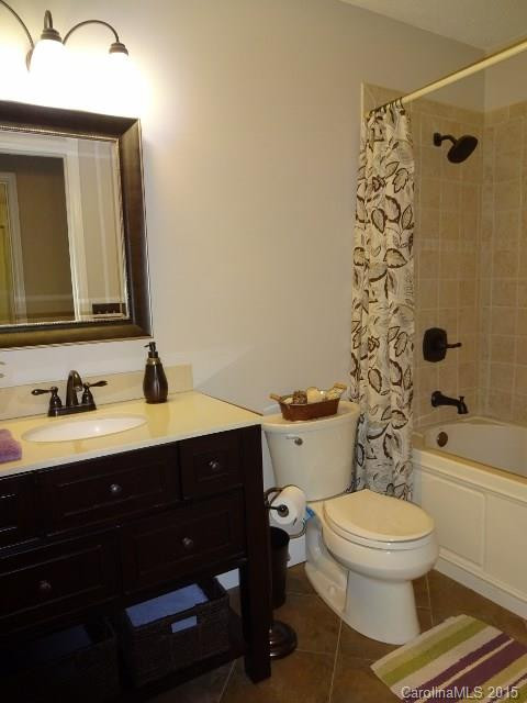 303 Scarlet Oaks Drive - Photo 11