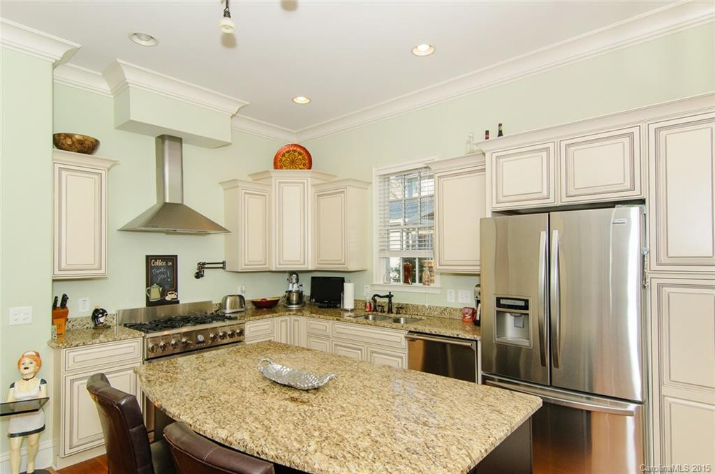 25 Albemarle Place - Photo 12